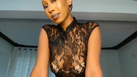 Snapshot of ms_crystal chatting on 11/07/25, 08:14 ms_crystal online show from 11/07/25, 08:14