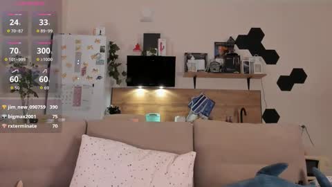 Ms ForYOU online show from 10/19/25, 04:40