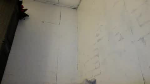 Lara online show from 09/26/25, 09:08