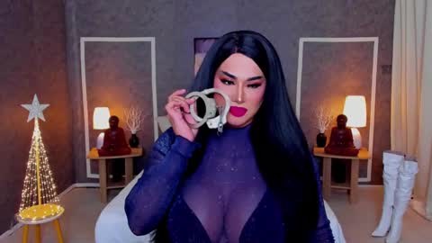 Samantha online show from 12/16/24, 01:22