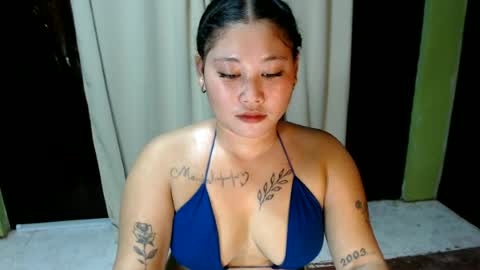 Snapshot of ms_loraine chatting on 06/15/26, 03:53 Loraine online show from 06/15/26, 03:53