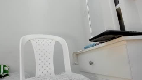 ms_lunarose online show from 07/18/26, 03:44