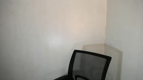 selena online show from 02/17/25, 09:56