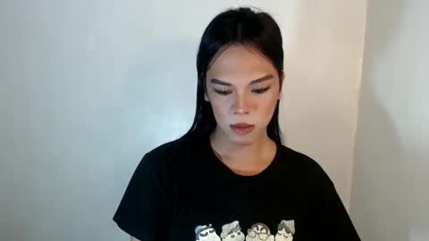 selena online show from 02/21/25, 07:45