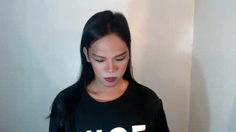 selena online show from 02/23/25, 04:46