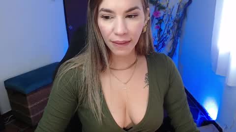 Sofia online show from 04/10/26, 04:01