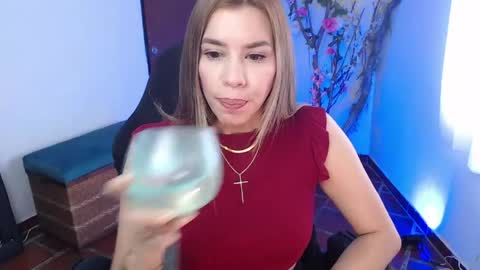 Snapshot of ms_sofiax chatting on 04/25/26, 03:42 Sofia online show from 04/25/26, 03:42