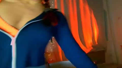 Snapshot of ms_sophiee chatting on 01/06/25, 03:40 ms_sophiee online show from 01/06/25, 03:40