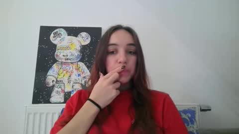 Snapshot of ms_sophiee chatting on 10/18/25, 03:57 ms_sophiee online show from 10/18/25, 03:57