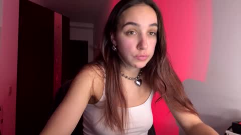 ms_sophiee online show from 02/03/26, 07:08