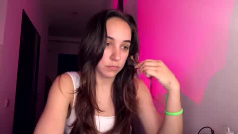 ms_sophiee online show from 04/25/26, 06:38