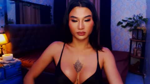 Thea online show from 01/31/25, 01:33