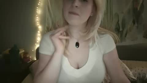 msclairewhatever online show from 10/08/25, 12:41