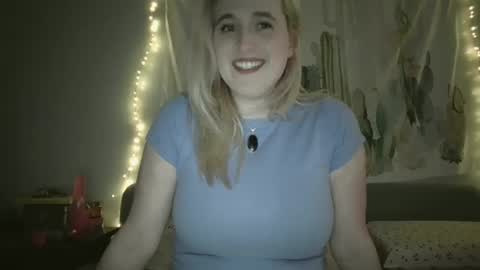 msclairewhatever online show from 10/10/25, 05:17