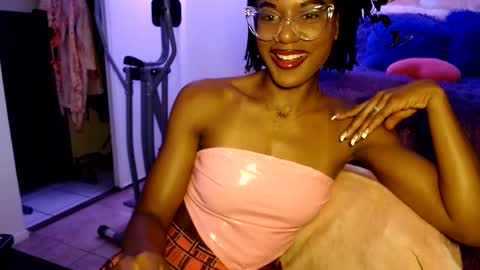 Snapshot of msemonibrown chatting on 05/06/26, 05:46 CocoSage online show from 05/06/26, 05:46