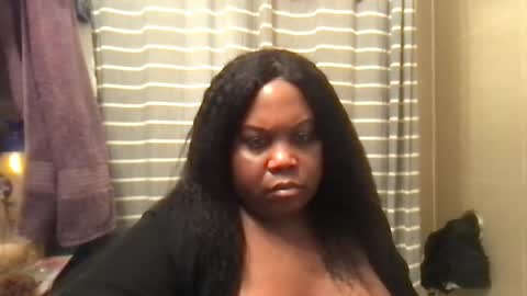 Snapshot of msjonemillion chatting on 12/11/24, 06:58 Chocolate Candy Stick online show from 12/11/24, 06:58