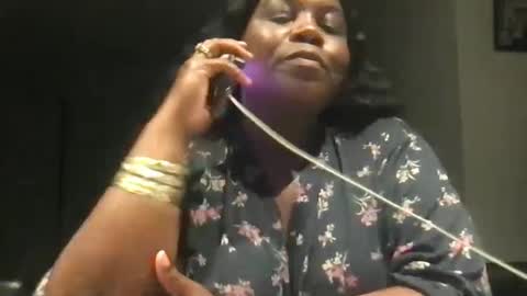 Snapshot of msjonemillion chatting on 09/23/25, 12:35 Chocolate Candy Stick online show from 09/23/25, 12:35