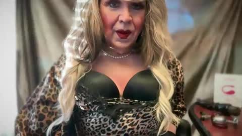 Snapshot of mskarentoy chatting on 03/03/25, 09:37 mskarentoy online show from 03/03/25, 09:37