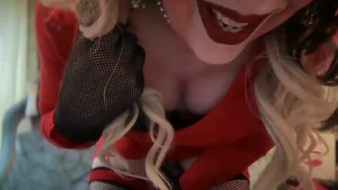 Snapshot of mskarentoy chatting on 09/19/25, 08:31 mskarentoy online show from 09/19/25, 08:31