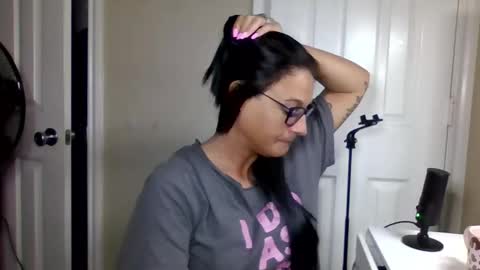 Snapshot of mskinkypunishur chatting on 09/12/25, 01:22 mskinkypunishur online show from 09/12/25, 01:22