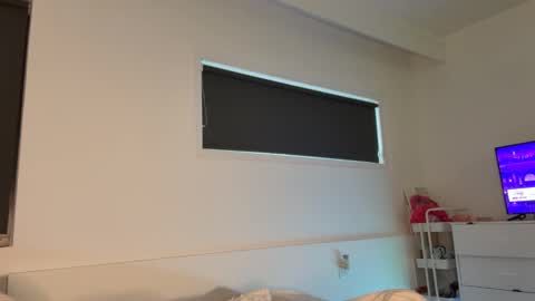 mskitty000 online show from 02/04/26, 08:58