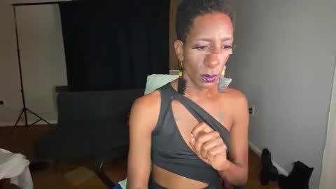 Merlin Mystique online show from 09/23/25, 02:36