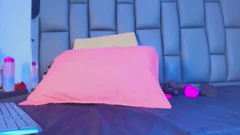 FERNANDA 3 online show from 03/19/26, 12:09