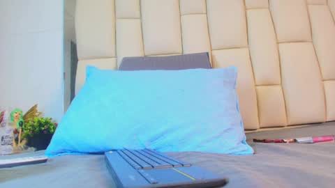 FERNANDA 3 online show from 04/02/26, 03:37