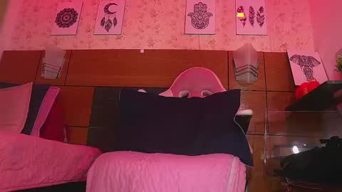 Manuela  online show from 02/11/25, 06:08