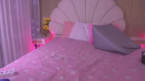 Manuela  online show from 06/03/26, 03:09