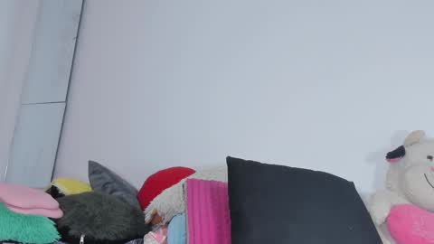 Chloe new account online show from 03/04/25, 07:11