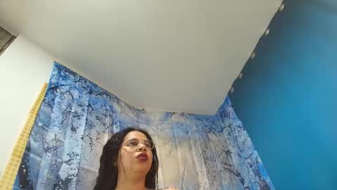 msspaola online show from 02/08/26, 06:50