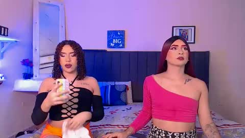 Snapshot of msspenelopedick chatting on 09/14/25, 11:09 Aaron  And Alex online show from 09/14/25, 11:09