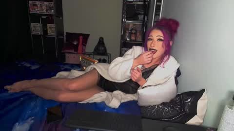 MsVioletx online show from 02/28/26, 08:21