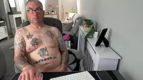 Snapshot of mtb1697 chatting on 09/18/25, 09:55 mtb1697 online show from 09/18/25, 09:55