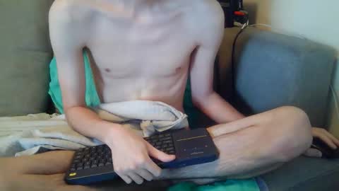 mteacher4fun online show from 04/17/26, 03:04