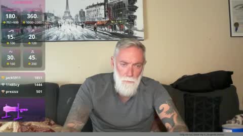 Snapshot of mtlbiker chatting on 09/28/25, 07:41 BikerDude online show from 09/28/25, 07:41