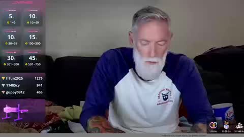Snapshot of mtlbiker chatting on 10/13/25, 01:11 BikerDude online show from 10/13/25, 01:11