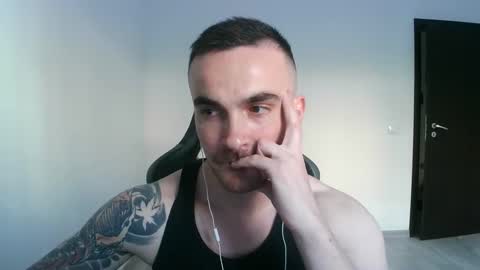 Victor online show from 03/05/25, 02:34