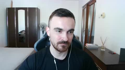 Victor online show from 03/06/26, 08:44