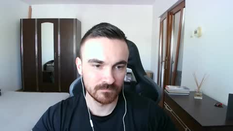 Victor online show from 03/11/26, 11:49