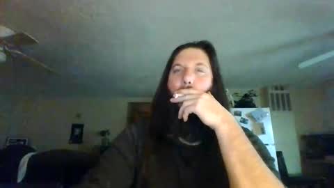 Snapshot of mudge chatting on 01/12/25, 07:21 Mudge online show from 01/12/25, 07:21