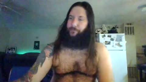 Snapshot of mudge chatting on 02/12/25, 10:48 Mudge online show from 02/12/25, 10:48