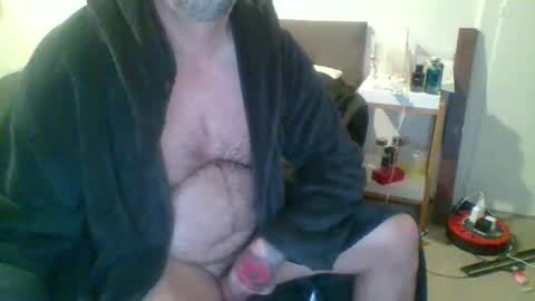 muff74 online show from 12/04/24, 05:33