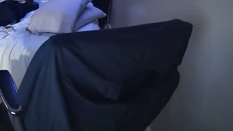 Muffdiver online show from 02/05/25, 06:46