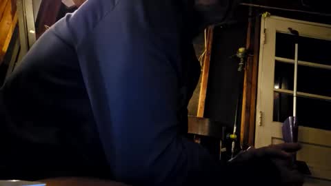 Muffdiver online show from 03/19/26, 05:44