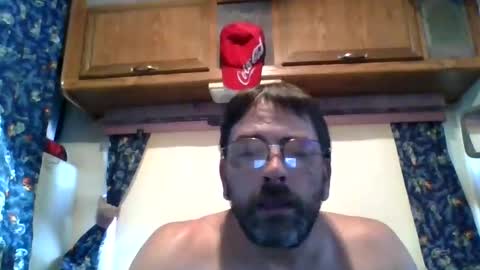 Snapshot of muffman1228 chatting on 03/08/26, 08:45 muffman1228 online show from 03/08/26, 08:45