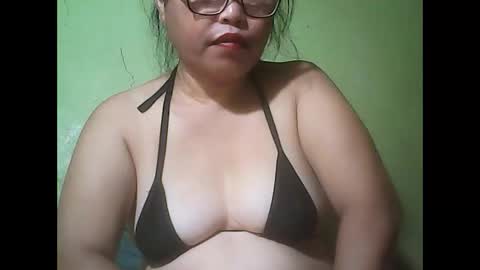 muffy_bunny online show from 09/16/25, 07:37