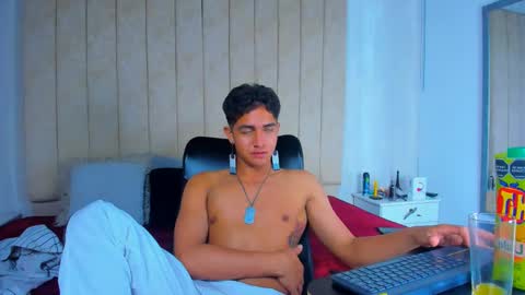 muichiro tokito1 online show from 12/14/24, 06:56