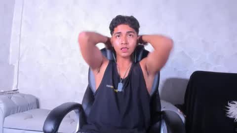 muichiro tokito1 online show from 12/20/24, 04:42